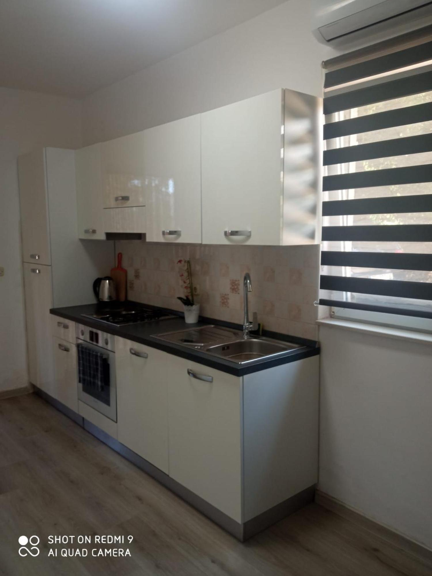 Apartmani Andelo, Tommy, Leon Bibinje Eksteriør billede