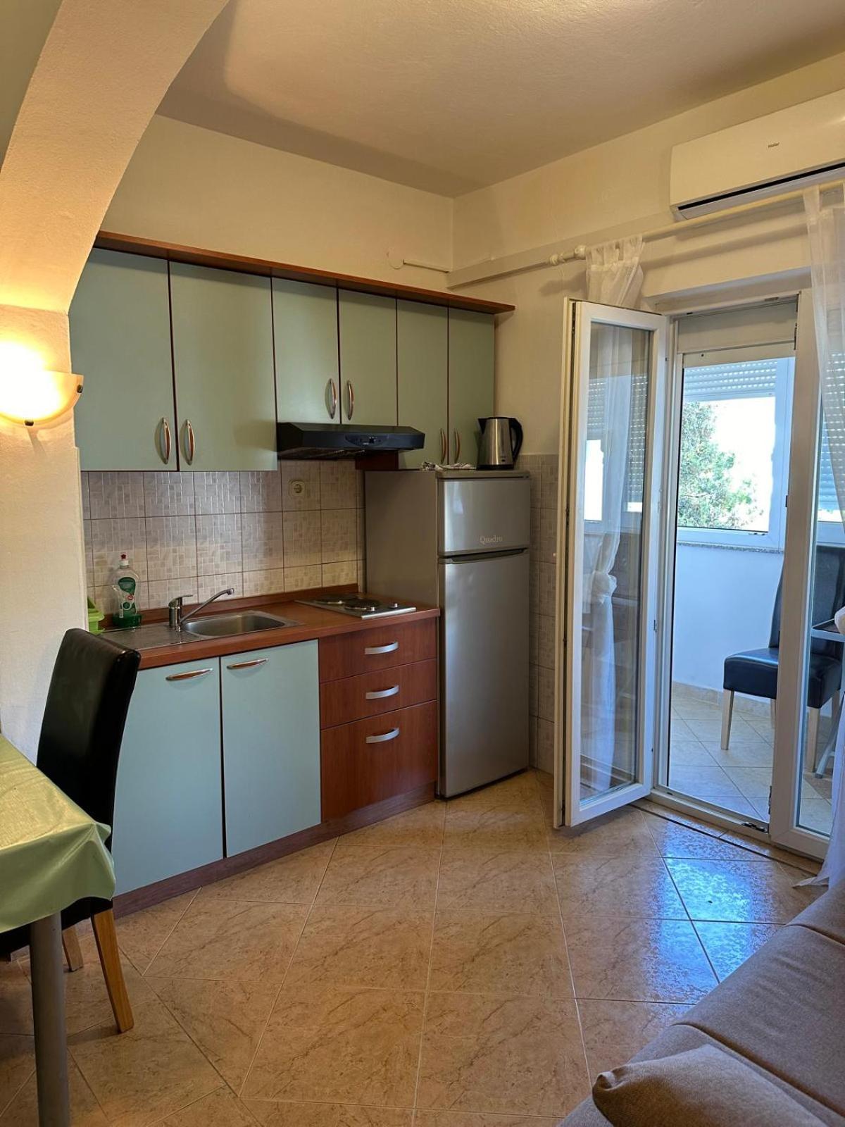 Apartmani Andelo, Tommy, Leon Bibinje Eksteriør billede